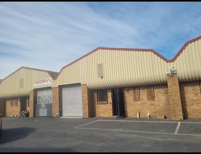170M² WAREHOUSE TO LET IN AIRPORT INDUSTRIA